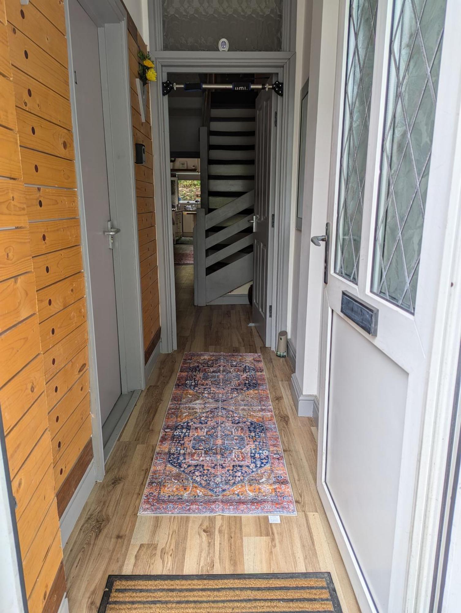 R3 - Cozy Small Double - City & Beach Access, Wifi, Free Parking - Self Catering Свонсі Екстер'єр фото